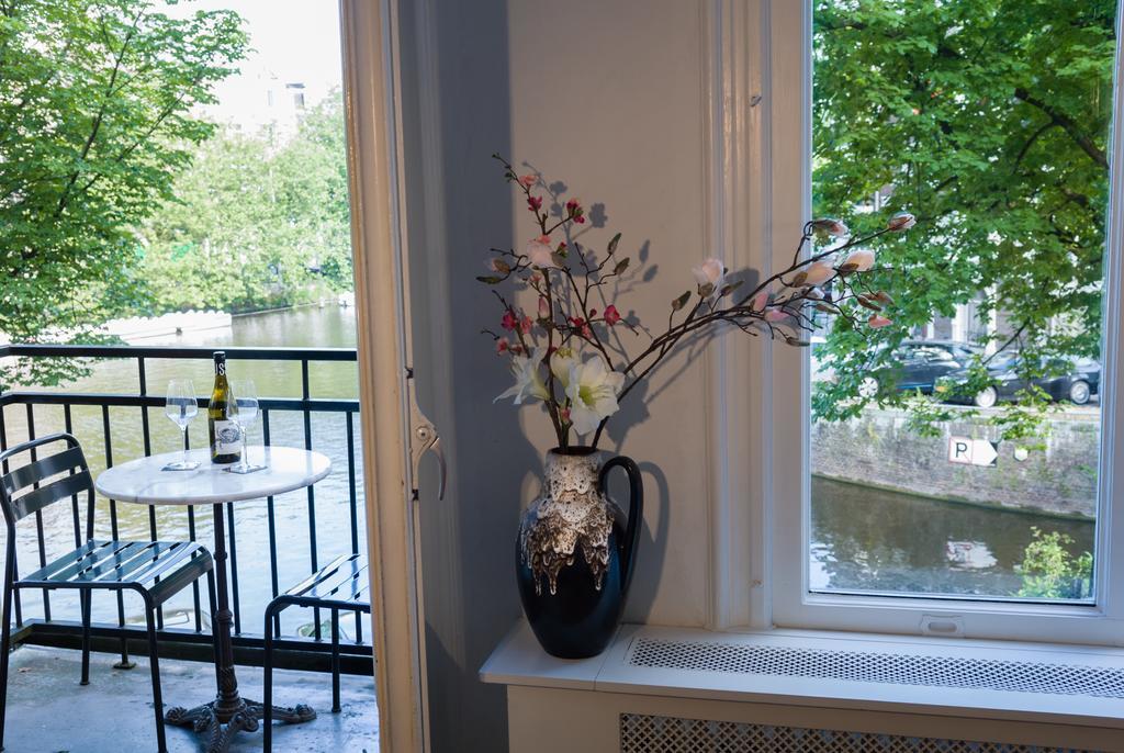 アムステルダム Tulipa Bed & Breakfast エクステリア 写真